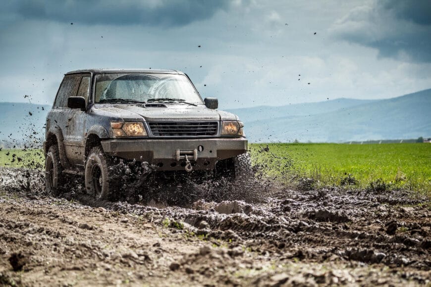 Care este diferența dintre 4×4, 4WD și AWD?